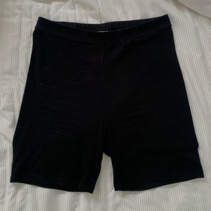 Joan brown Biker shorts Onyx